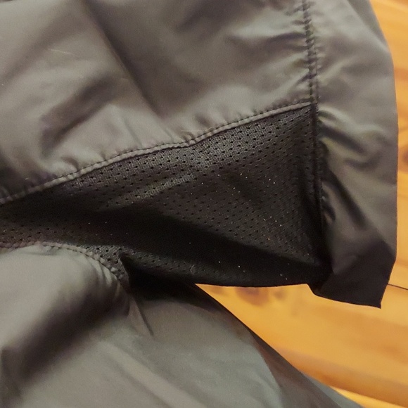 Nike - Picture 3 of 14